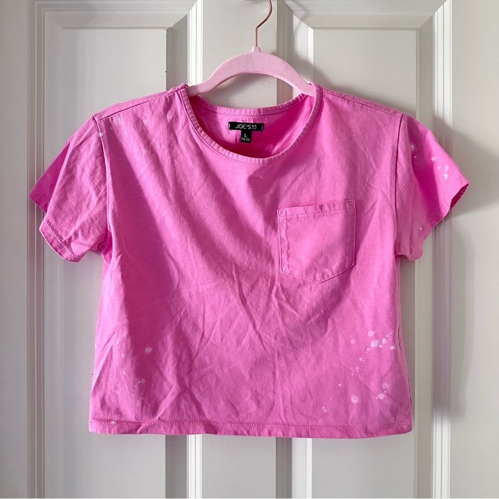 Joe's Jeans Pink Paint Stained Short Sleeve Pocket Cropped Tee Shirt